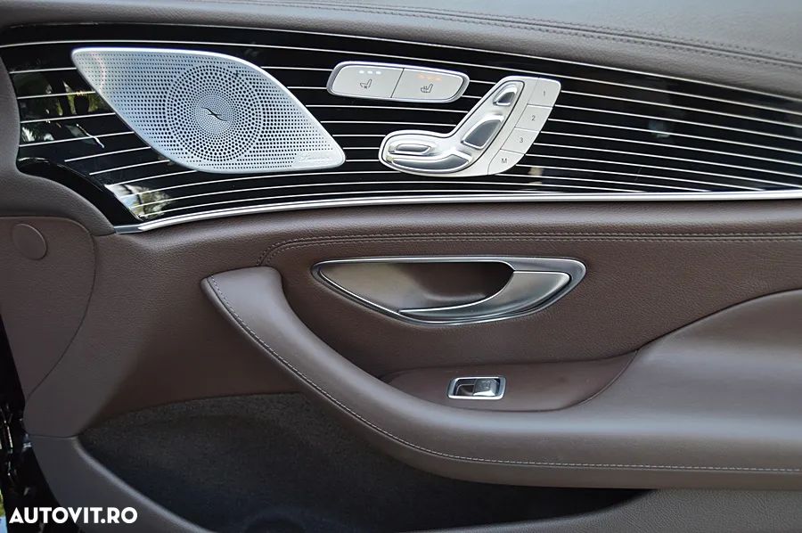 Mercedes-Benz CLS 350 d 4Matic 9G-TRONIC AMG Line - 32
