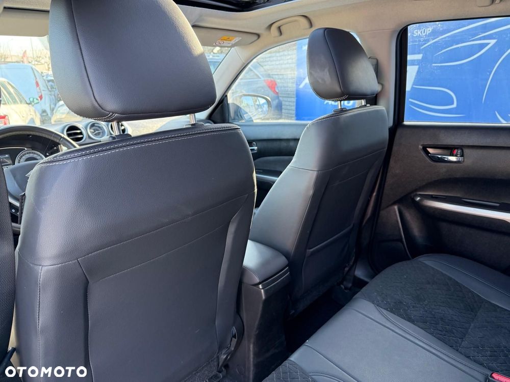 Suzuki Vitara 1.4 Boosterjet Hybrid Comfort - 14