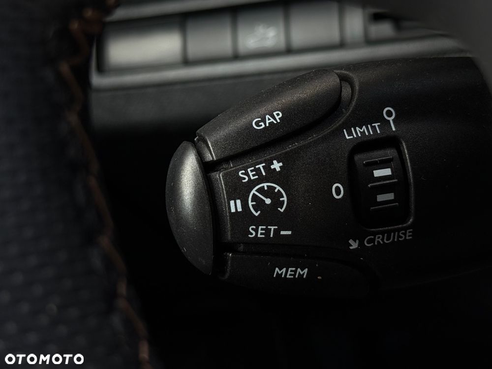 Peugeot 3008 PureTech 180 Stop & Start GPF EAT8 GT - 21