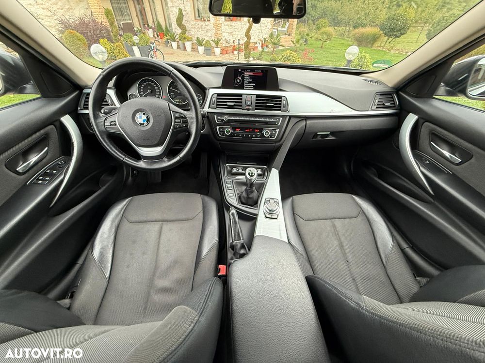 BMW Seria 3 318d xDrive Luxury Line - 30