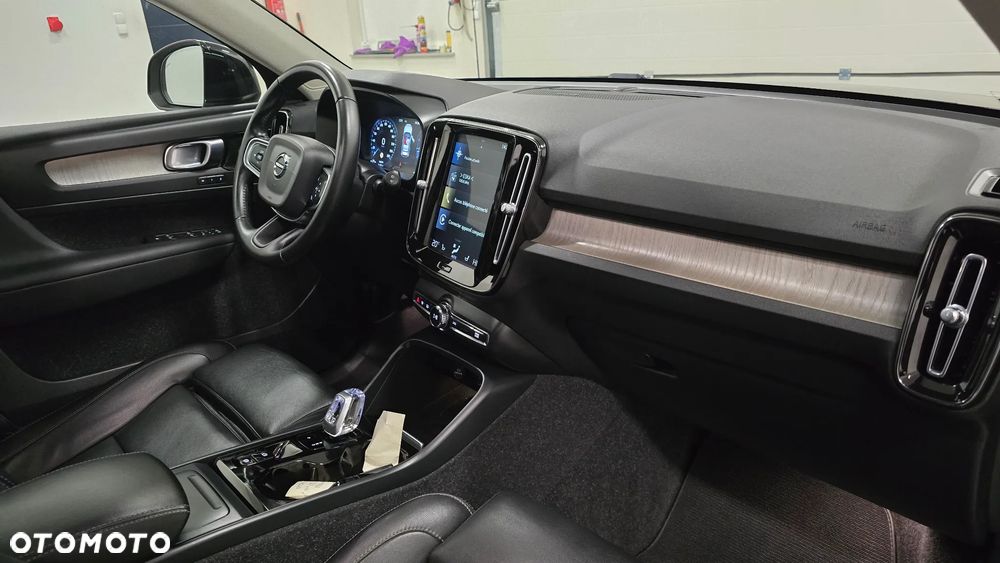 Volvo XC 40 D4 AWD Inscription - 21