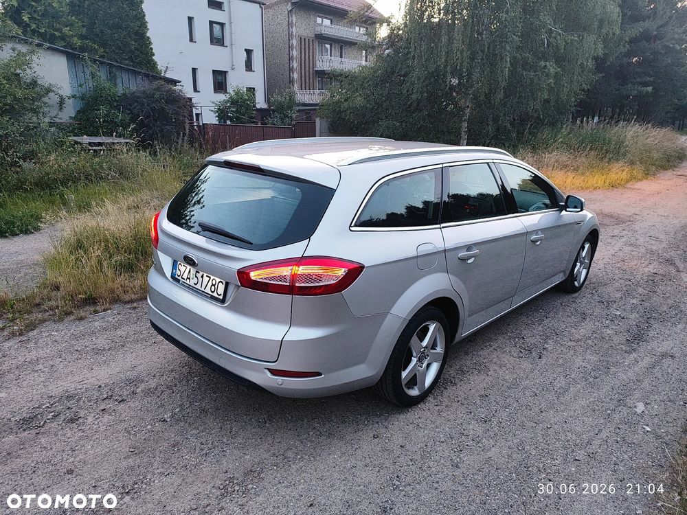 Ford Mondeo 2.0 TDCi Ambiente - 4