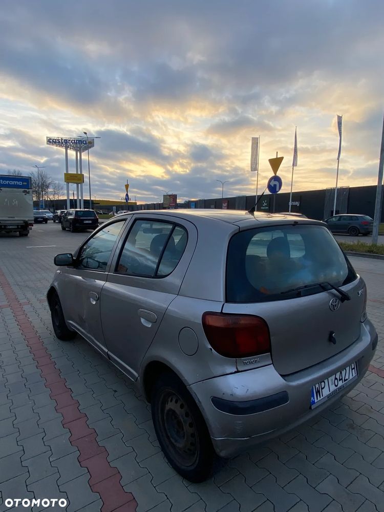 Toyota Yaris 1.4 D-4D Terra - 5