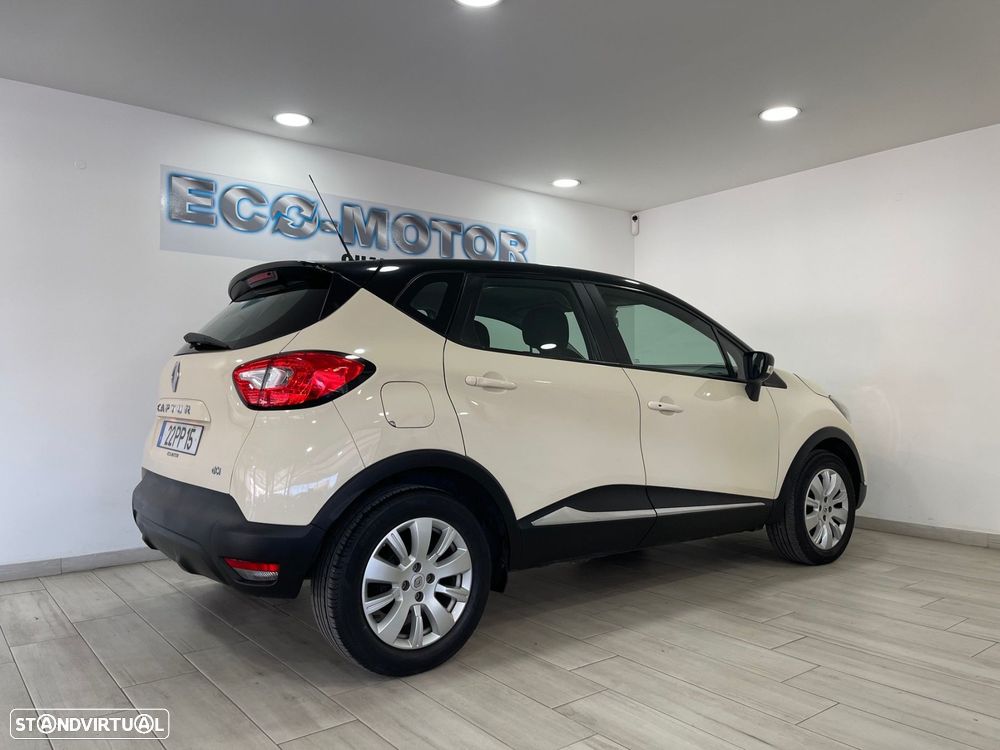 Renault Captur 1.5 dCi - 16
