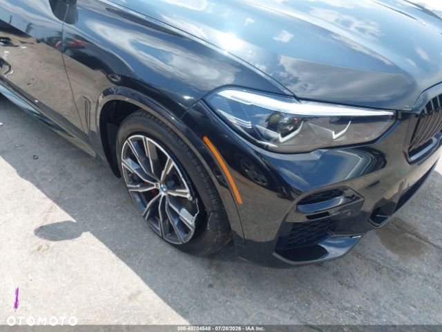 BMW X5 xDrive40i - 8