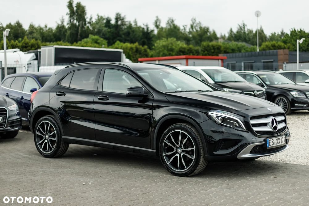 Mercedes-Benz GLA 220 CDI 4Matic 7G-DCT - 6