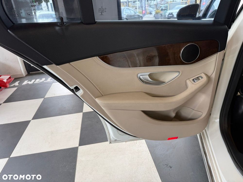 Mercedes-Benz Klasa C - 10