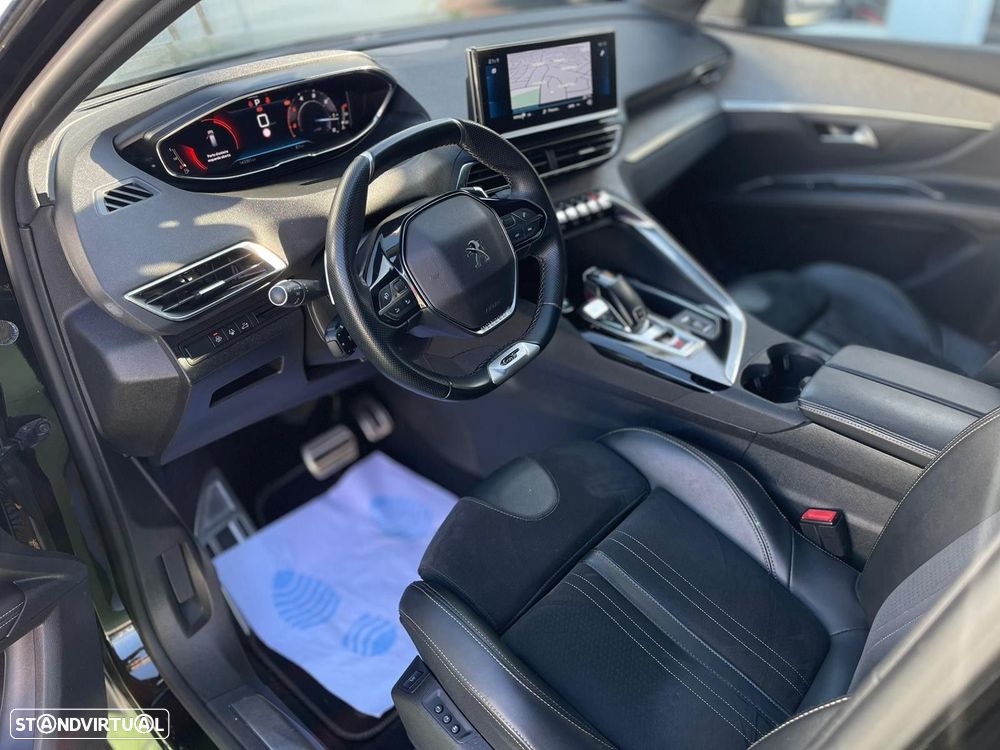 Peugeot 5008 1.5 BlueHDi GT EAT8 - 21