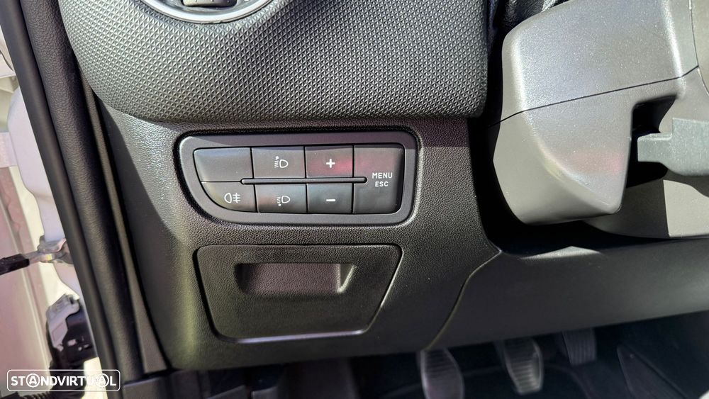 Fiat Punto 1.2 Young S&S - 33