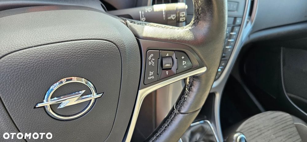 Opel Astra - 25