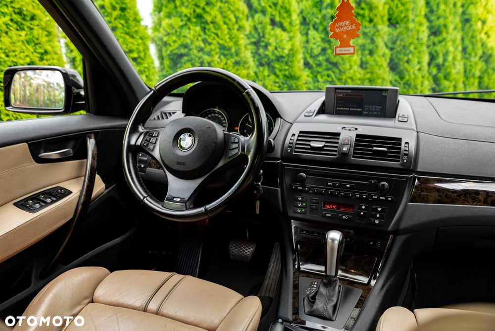 BMW X3 xDrive20d - 26