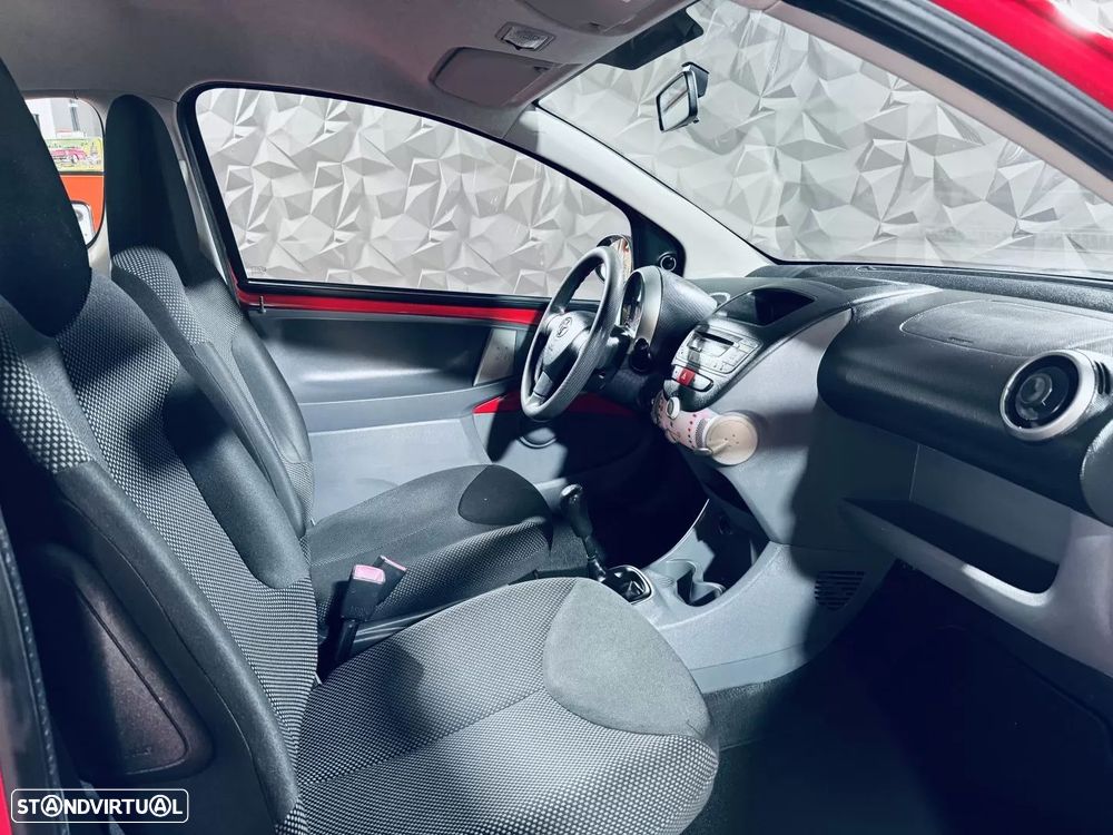 Toyota Aygo - 18