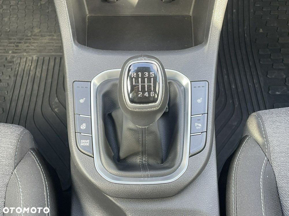 Hyundai i30 - 17
