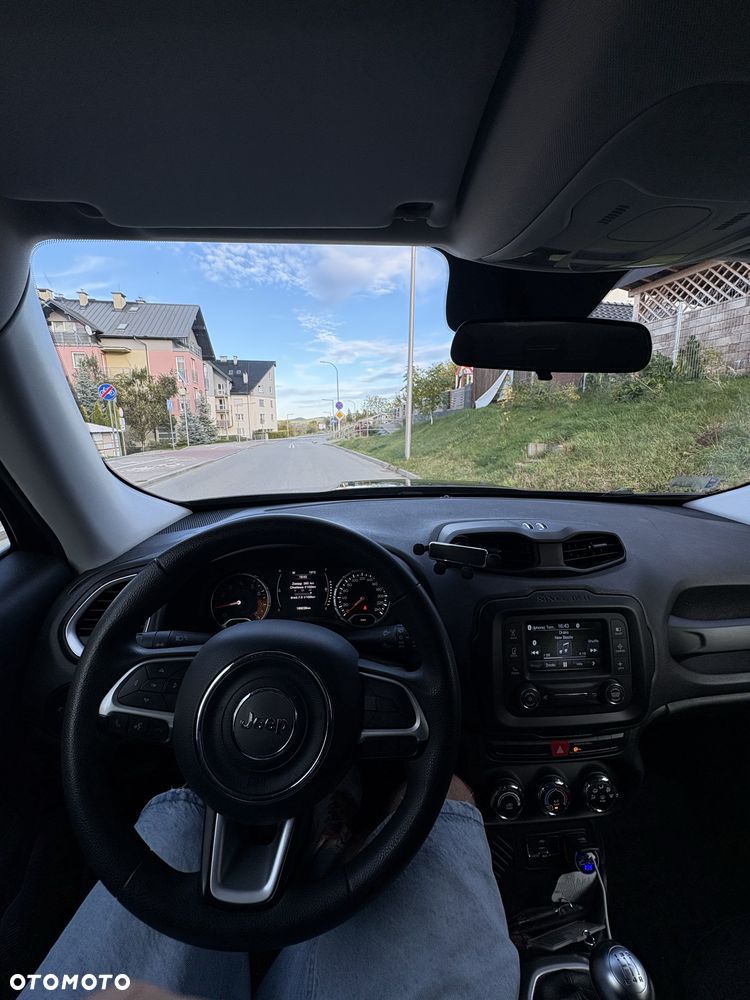 Jeep Renegade - 8