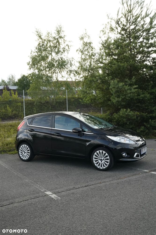 Ford Fiesta 1.25 Platinium X - 1