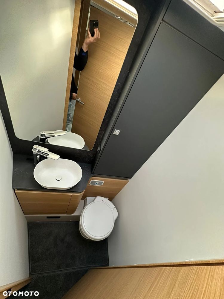 Adria Sonic 700 DC - 13