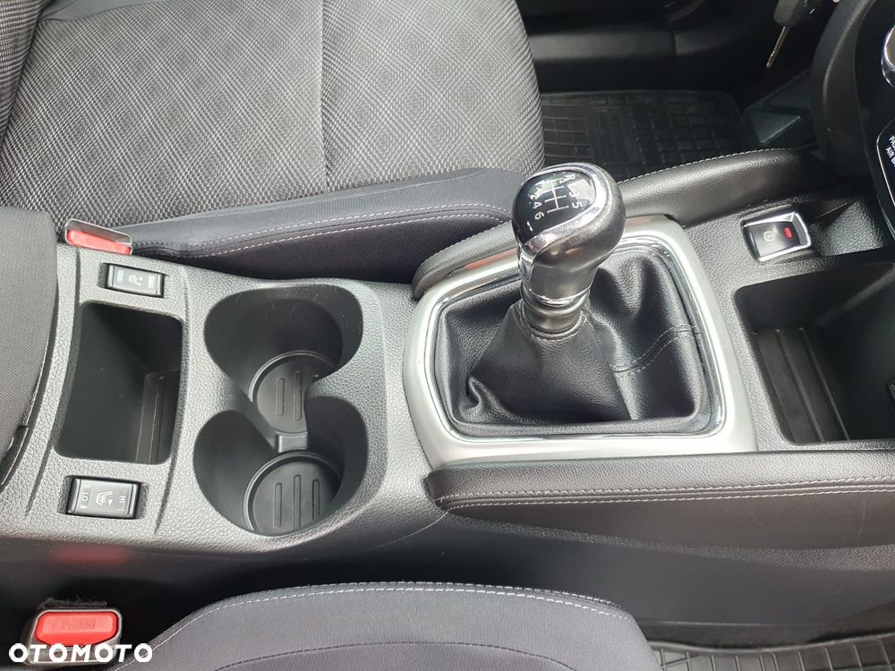 Nissan Qashqai 1.6 dCi 4 x 4 DPF acenta - 10