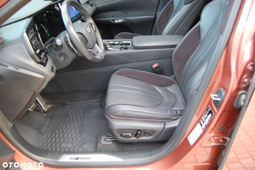 Lexus RX - 17