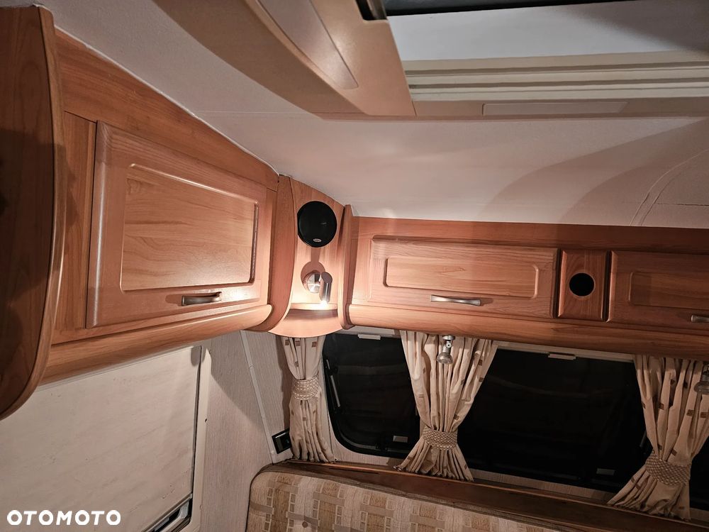 Hobby - FLEETWOOD. DMC-1350. WŁĄCZ FILMIK ! WERSJA VIP ! 2 SYPIALNIE. 4-6 os. ŁAZIENKA. NOWY SOLAR i PRZEDSIONEK ! - 17