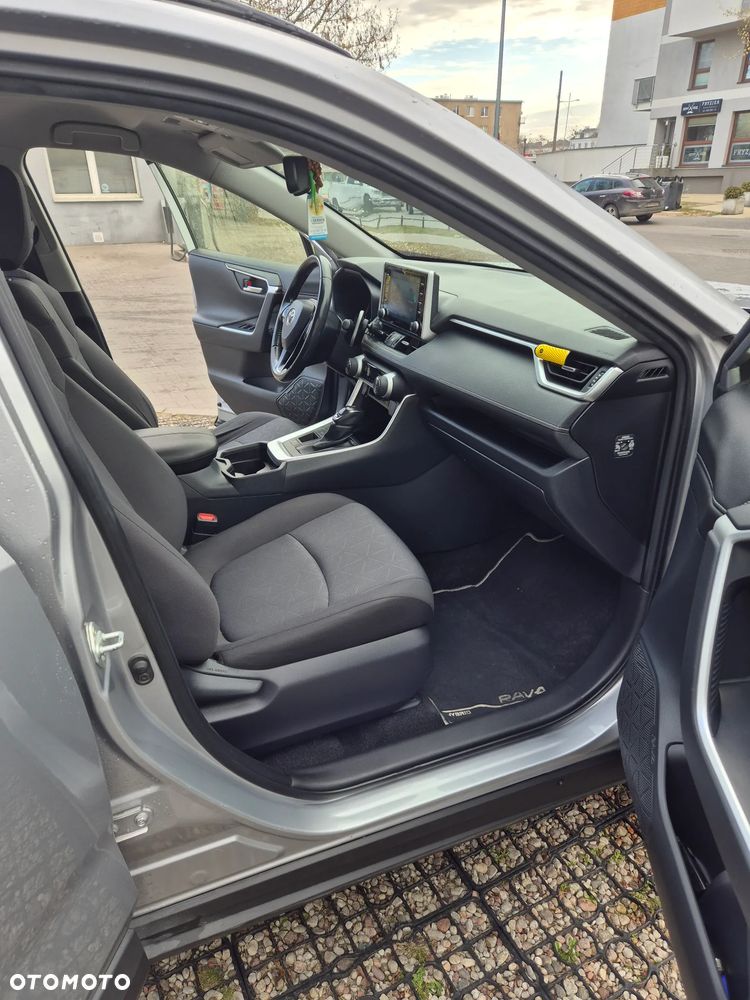 Toyota RAV4 2.5 Hybrid Comfort 4x2 - 12