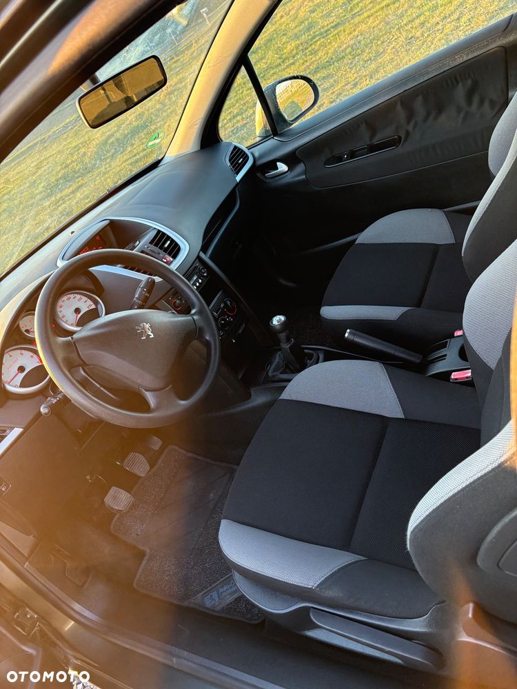 Peugeot 207 90 Sport - 22