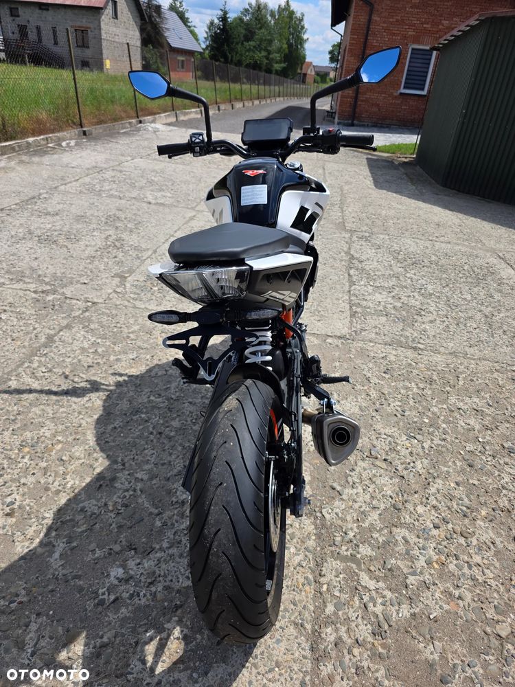 KTM Duke 125 - 5