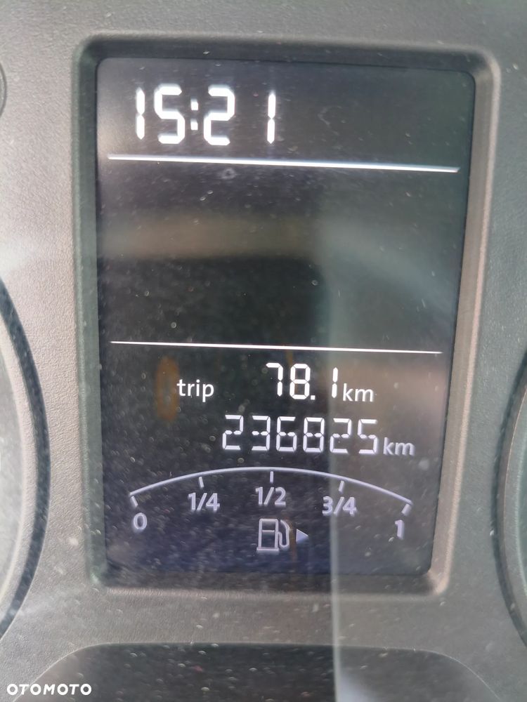 Skoda RAPID - 28
