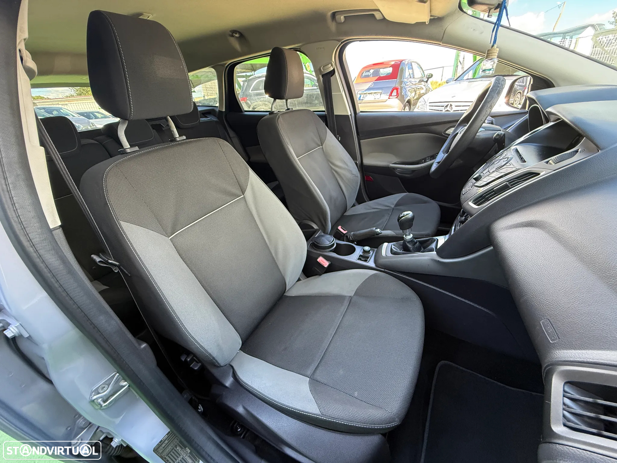 Ford Focus SW 1.6 TDCi Trend - 17