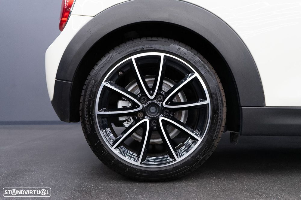 MINI 3 Portas Cooper D - 13