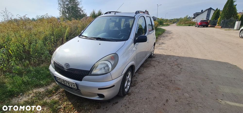 Toyota Yaris 1.3 Luna - 1