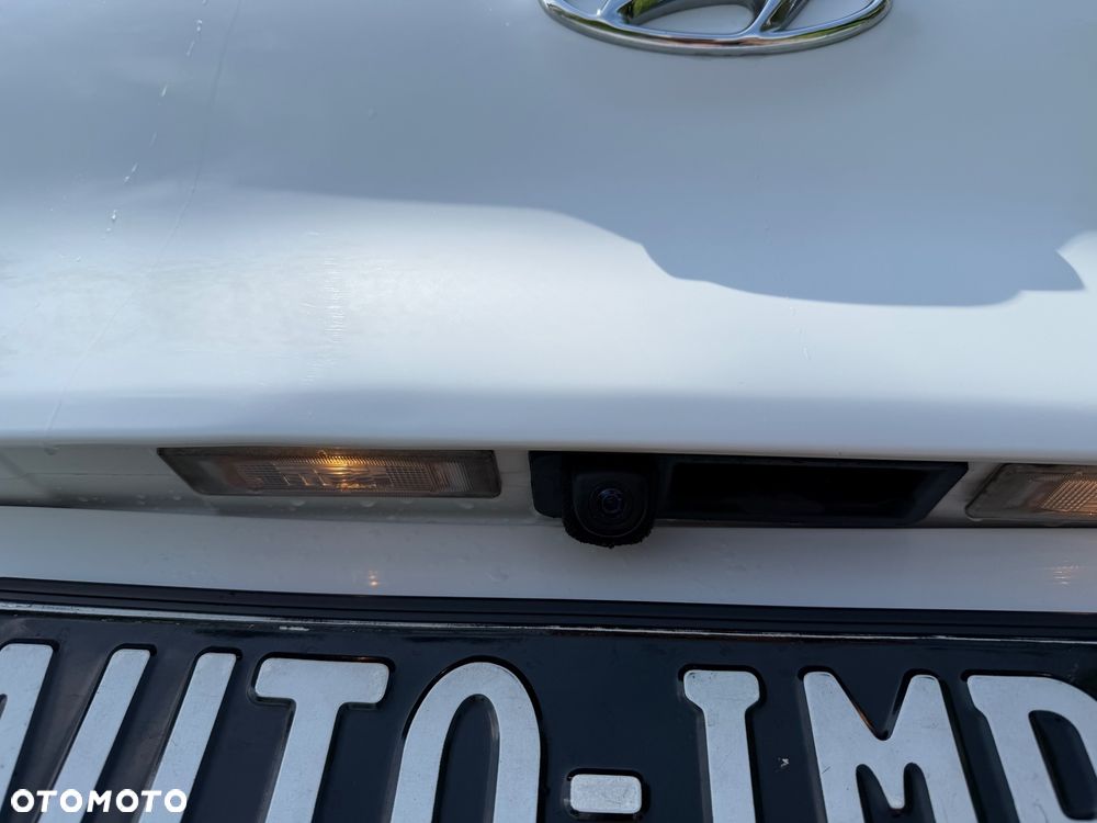 Hyundai Tucson 1.6 GDi 2WD Select - 22