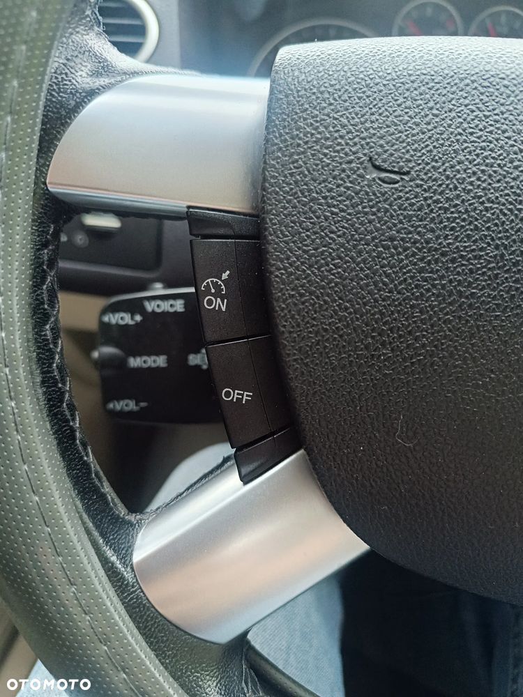 Ford Focus 2.0 TDCi Titanium - 9