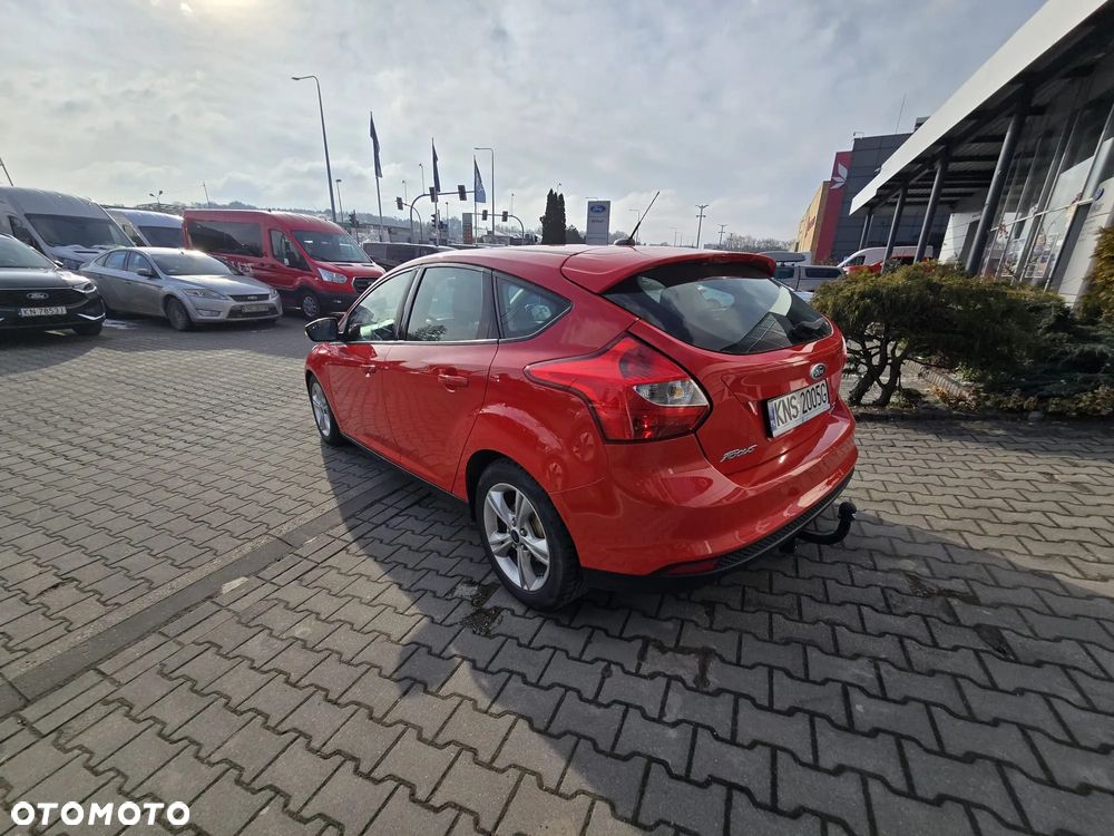 Ford Focus 2.0 16V Style+ - 6