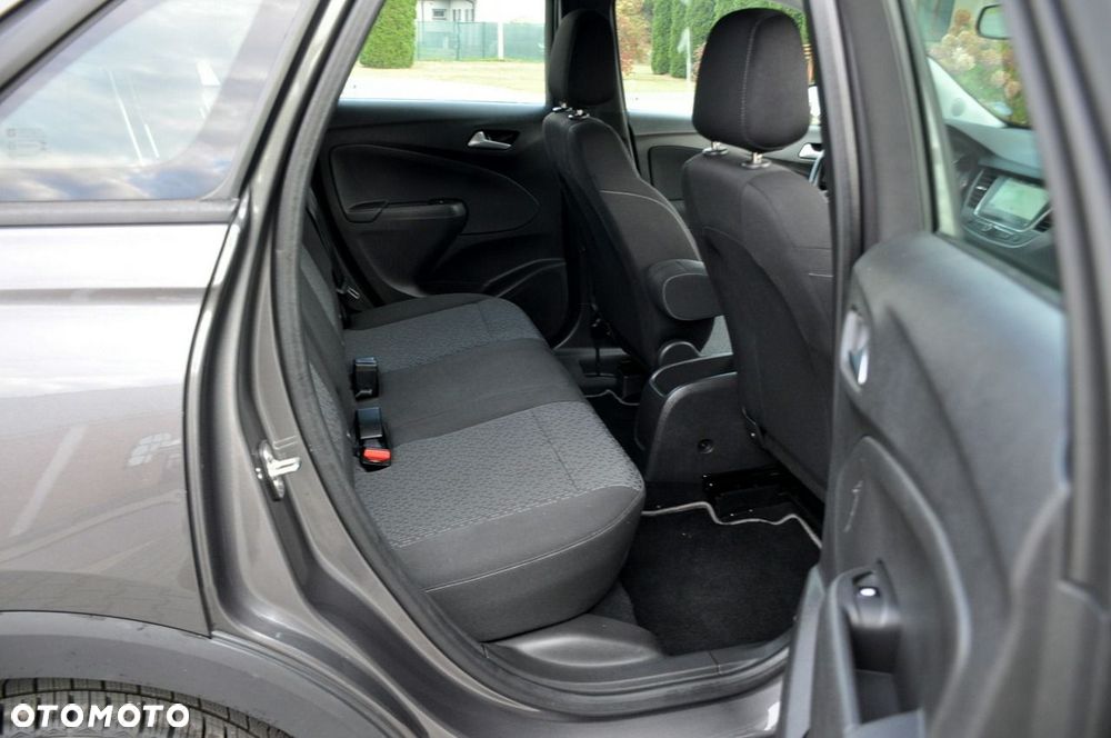 Opel Crossland - 19