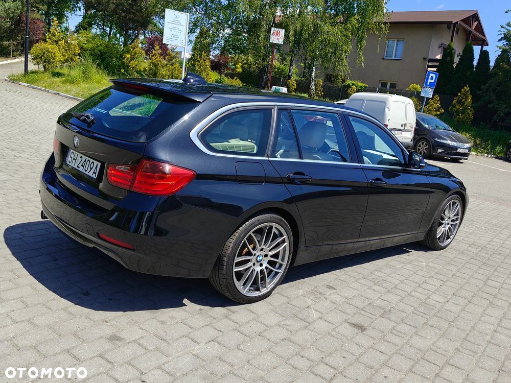 BMW Seria 3 320d - 12