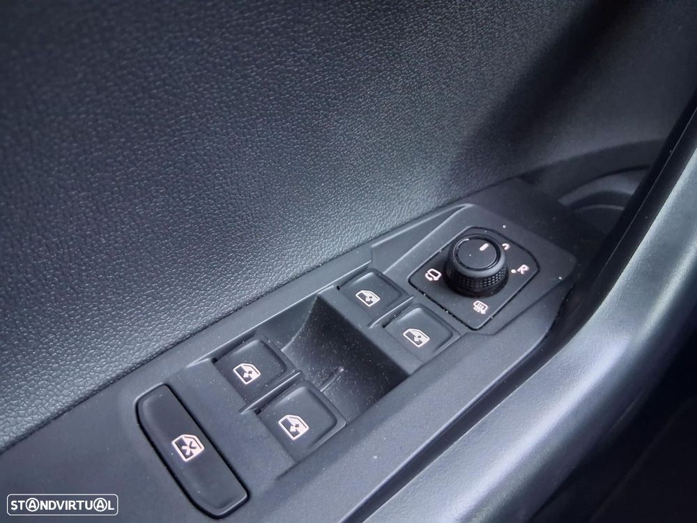 VW Taigo 1.0 TSI Urban - 12