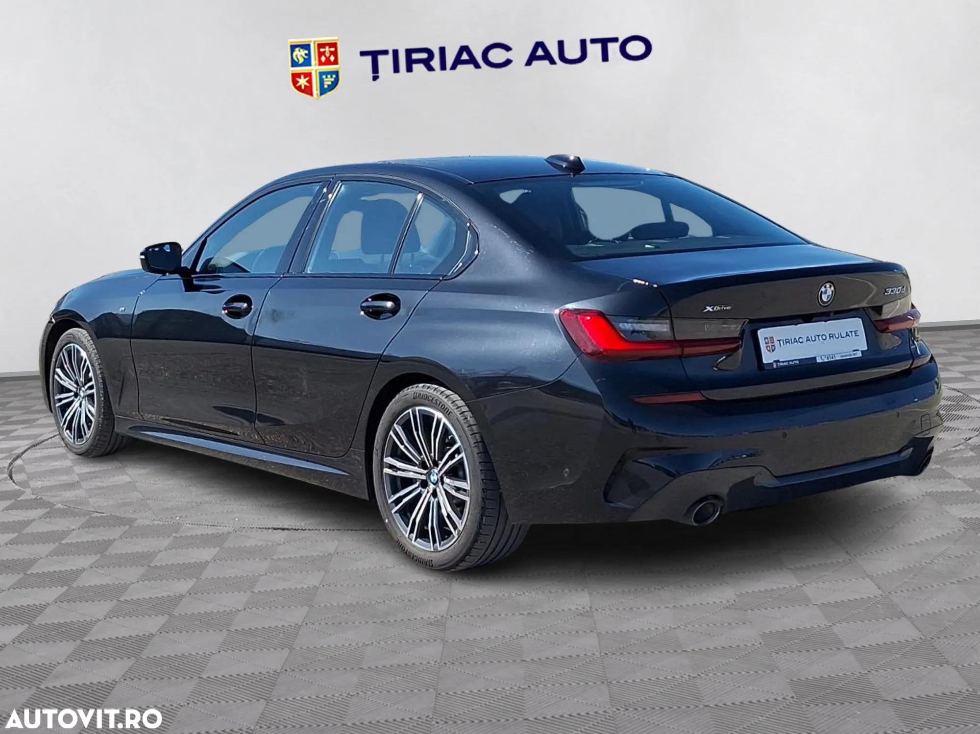 BMW Seria 3 330d xDrive AT MHEV - 4