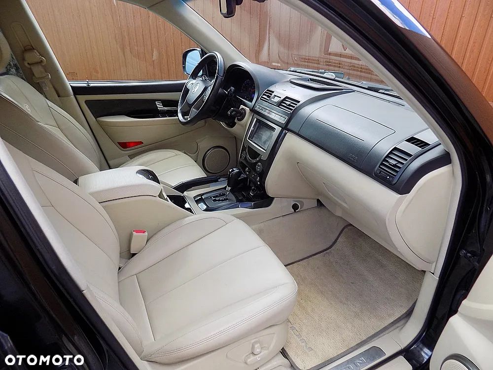 SsangYong/KGM Rexton - 8