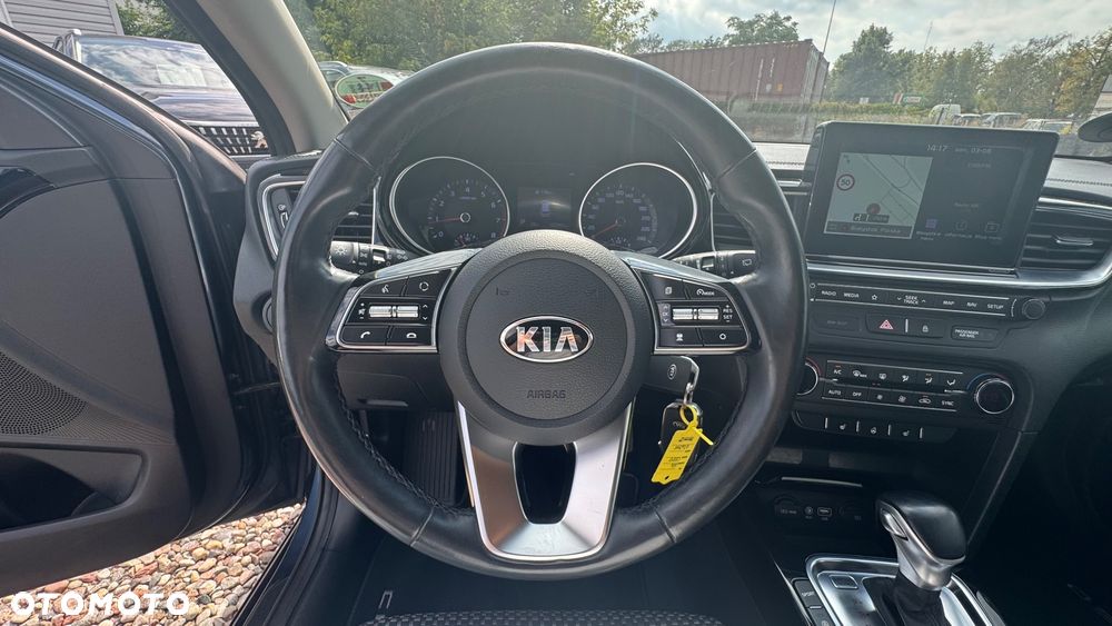 Kia Ceed 1.4 T-GDI DCT OPF Spirit - 32