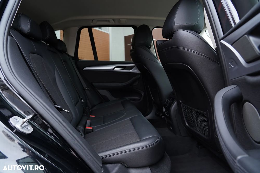 BMW X3 xDrive30e Aut. Luxury Line - 7