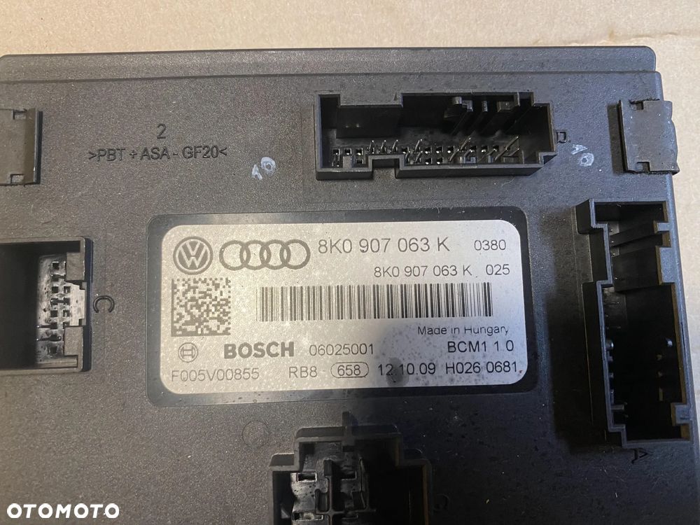 Moduł komfortu AUDI A4 B8 8K0907063K - 2