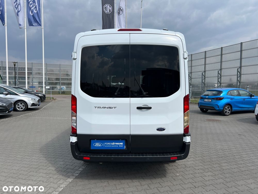 Ford Transit - 13