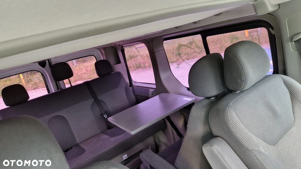 Opel Vivaro - 17