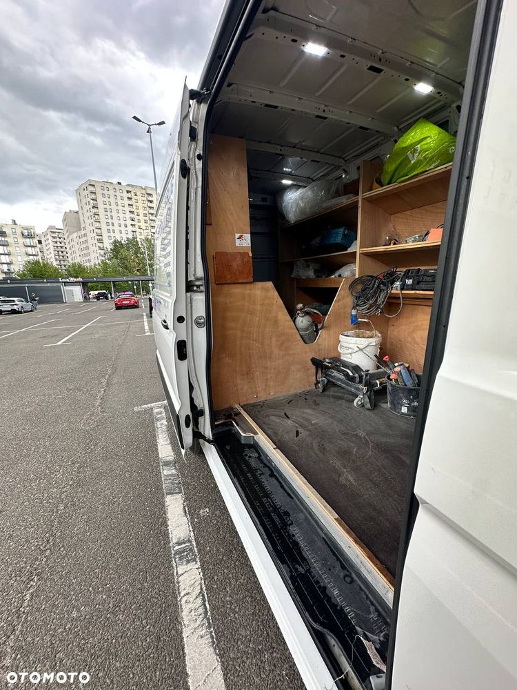 Volkswagen Crafter - 6