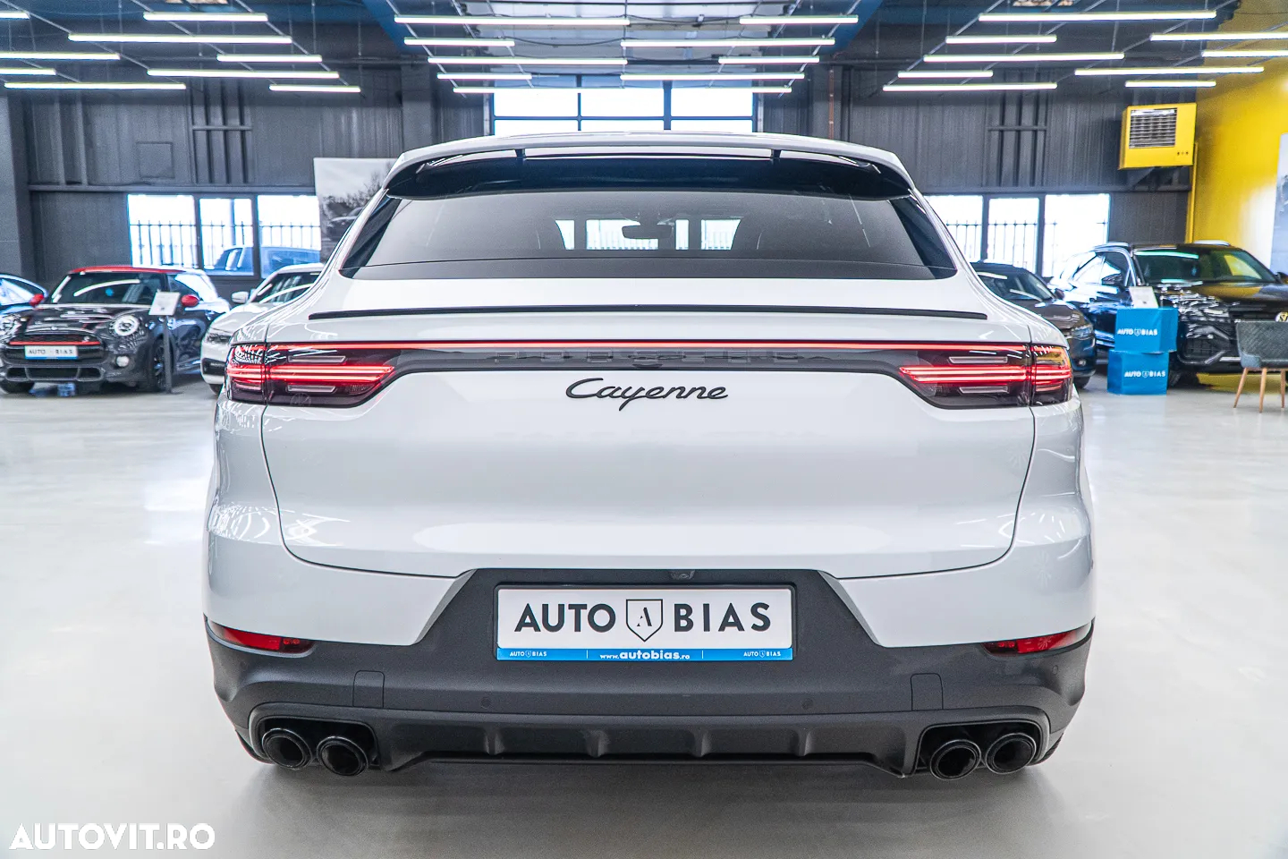 Porsche Cayenne Coupe Tiptronic S - 25