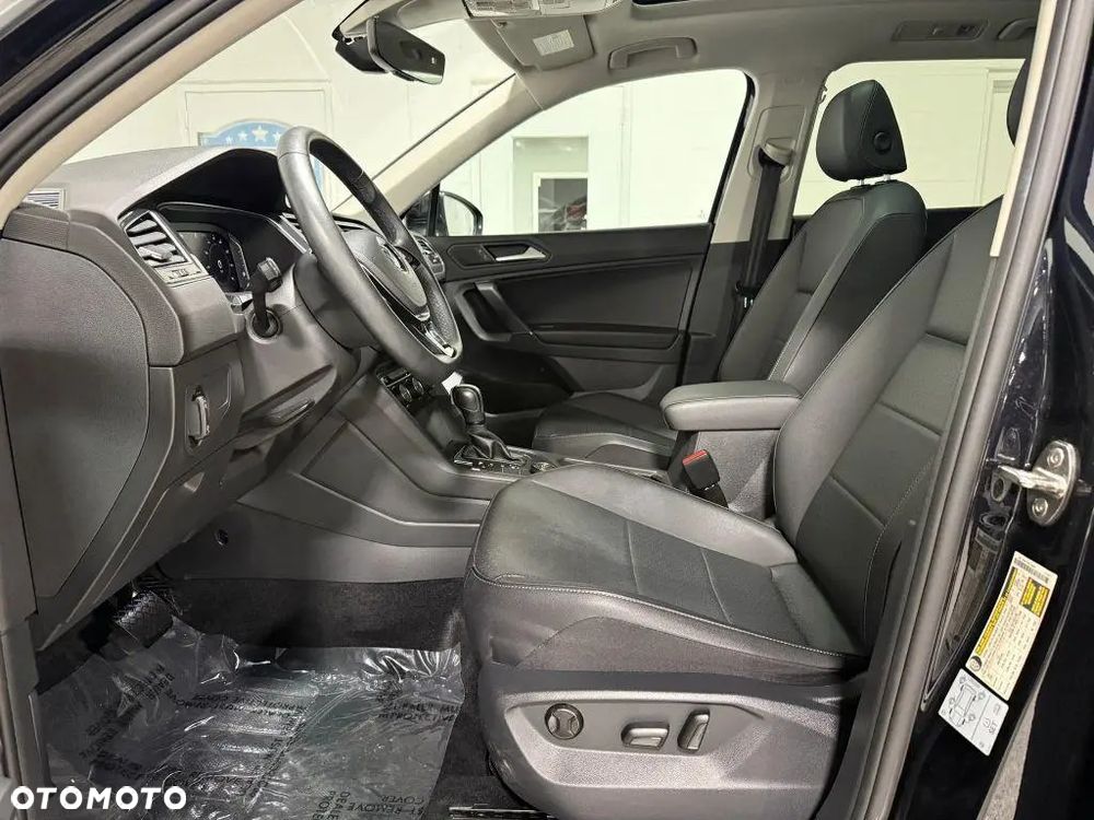 Volkswagen Tiguan 2.0 TSI 4Mot Elegance DSG - 10