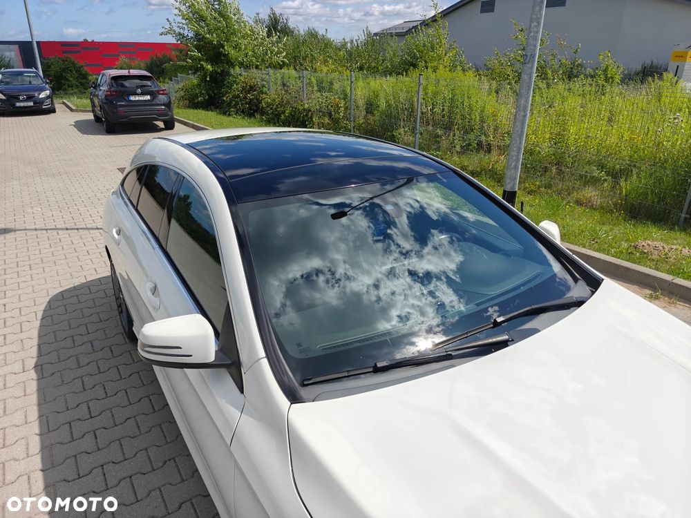 Mercedes-Benz CLA 180 7G-DCT UrbanStyle Edition - 14