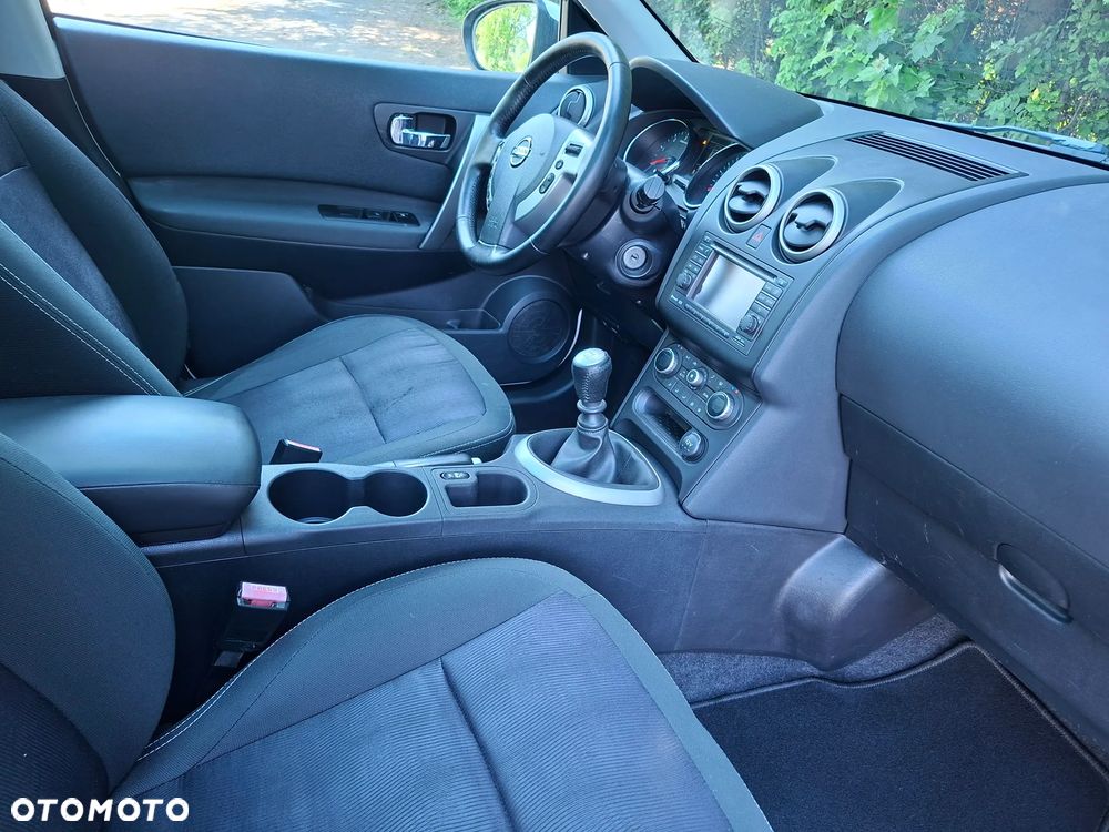 Nissan Qashqai - 15