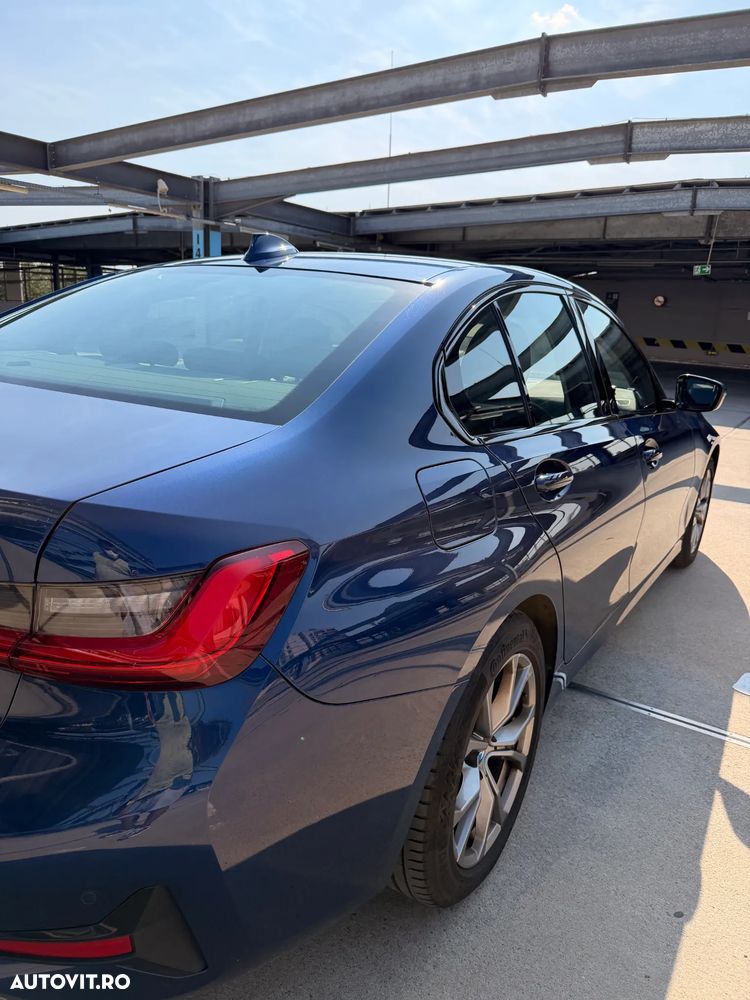 BMW Seria 3 318d Aut. - 13