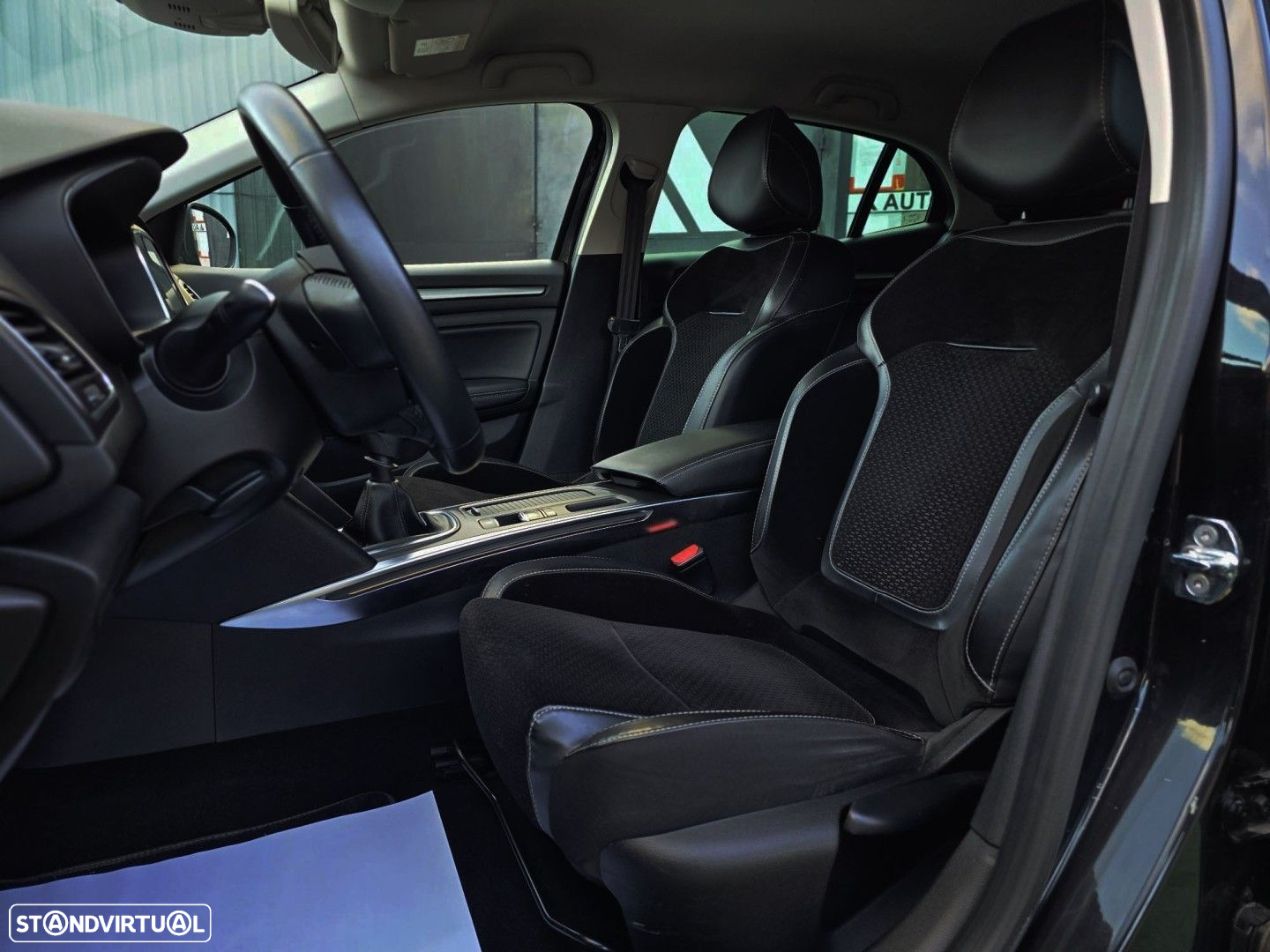 Renault Mégane 1.6 dCi Bose Edition - 7